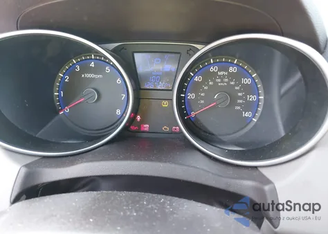 2010 Hyundai Tucson Gls z USA, uszkodzony, nr VIN KM8JU3AC0AU114024